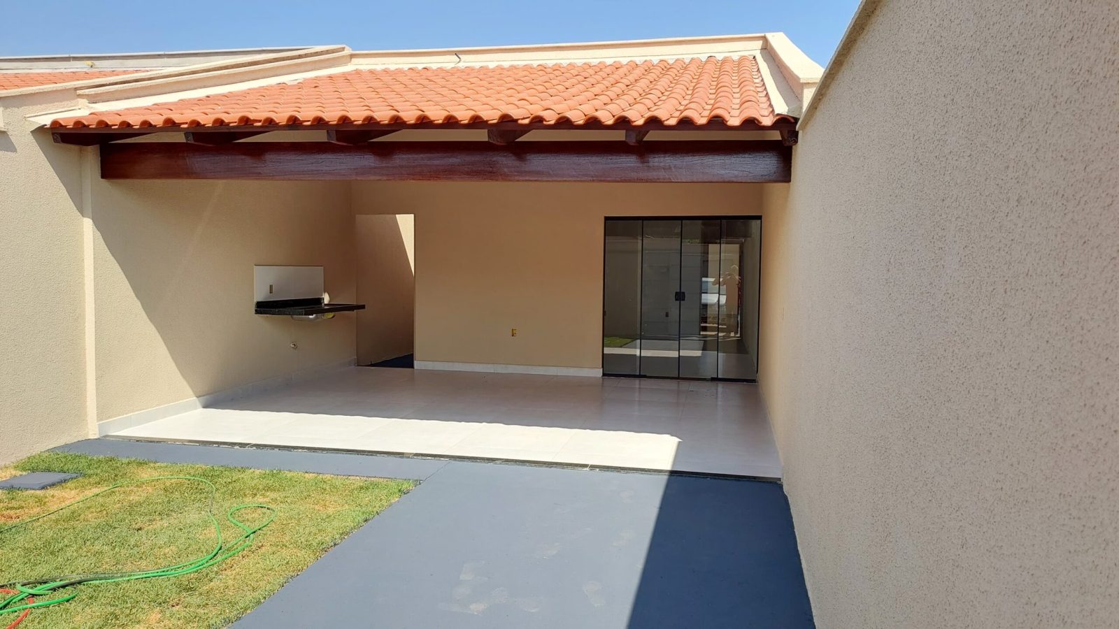 Casa à venda no Setor Cristina! (12)